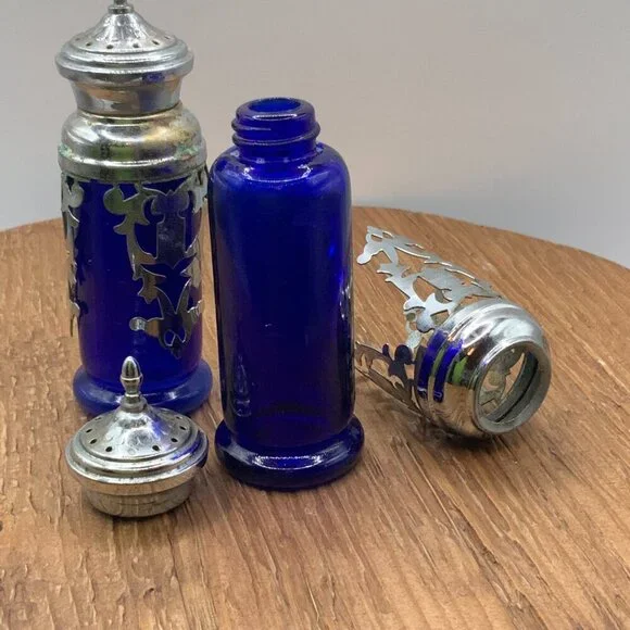 Coblat Blue Glass Vintage Japan Silver Plated Salt and Pepper Shakers - Picture 4 of 10